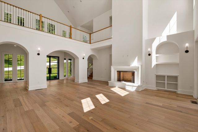 4608 Benton Smith Rd, Nashville, TN 37215