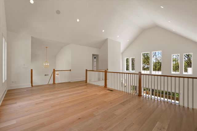4608 Benton Smith Rd, Nashville, TN 37215