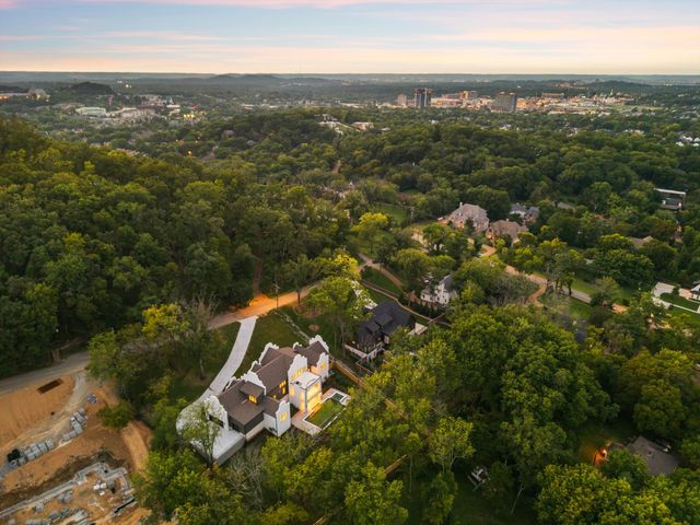 4608 Benton Smith Rd, Nashville, TN 37215