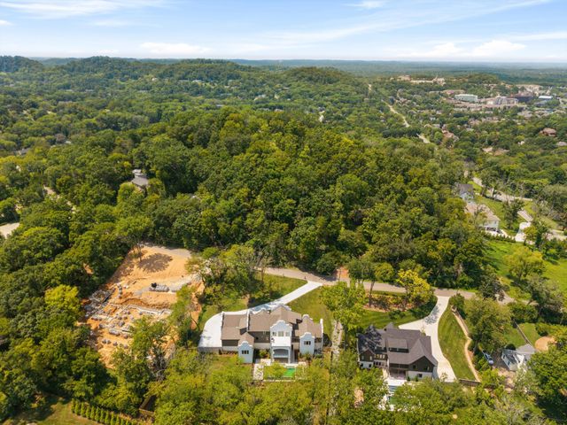 4608 Benton Smith Rd, Nashville, TN 37215