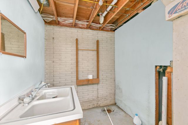 1311 Eden Circle, Ellston, IA 50074