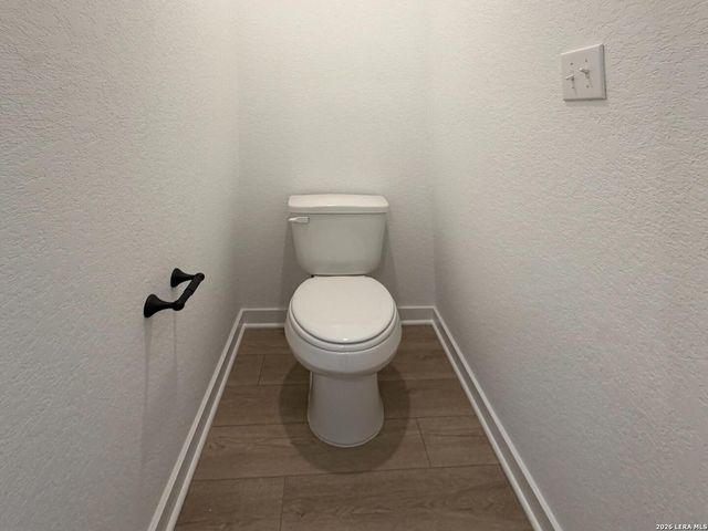 135 Peeps Ct., Adkins, TX 78101