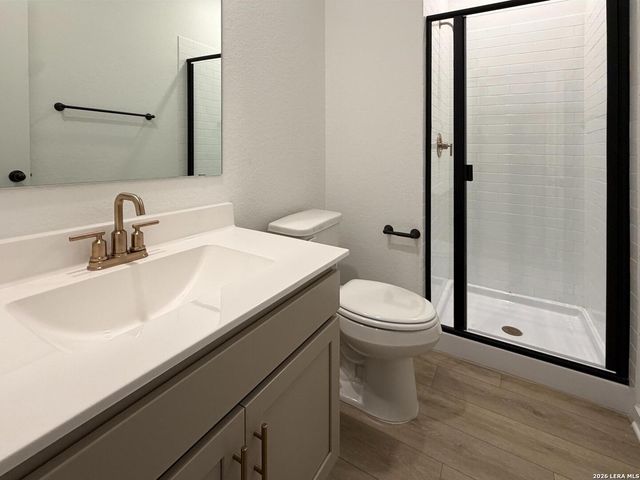 135 Peeps Ct., Adkins, TX 78101