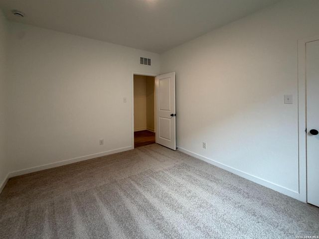 135 Peeps Ct., Adkins, TX 78101