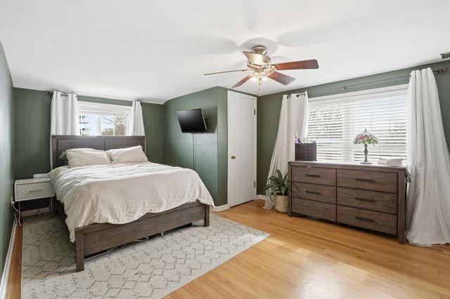 512 W South Street, Crown Point, IN 46307