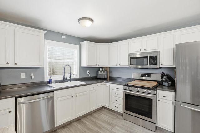 512 W South Street, Crown Point, IN 46307