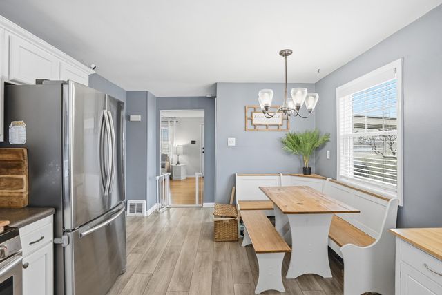 512 W South Street, Crown Point, IN 46307