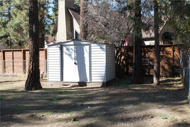 413 W North Shore, Big Bear City, CA 92314