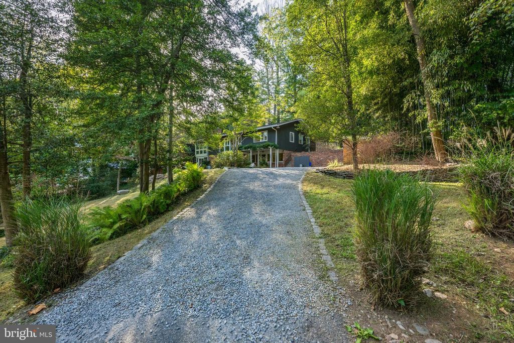 7108 BROXBURN DR, Bethesda, MD 20817