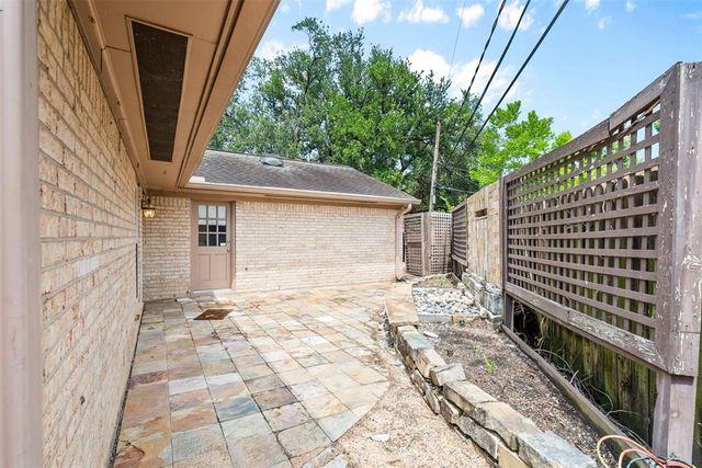 3315 Crestdale Drive, Houston, TX 77080