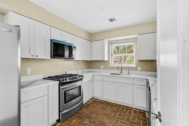 3315 Crestdale Drive, Houston, TX 77080