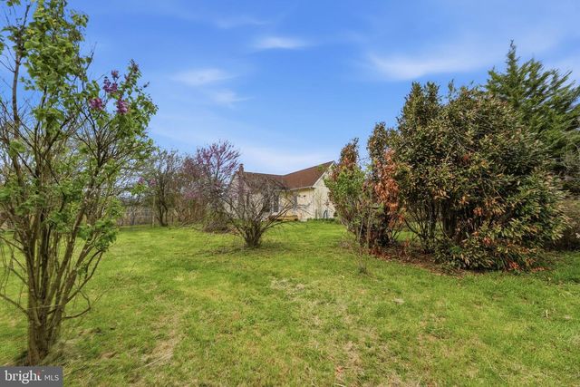 1901 MISTY MEADOWS LN, Markham, VA 22643