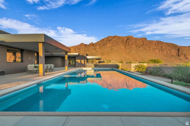 973 W SIPALA TRL, Ivins, UT 84738