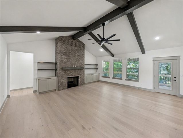 11 Latshaw Drive, Bella Vista, AR 72714