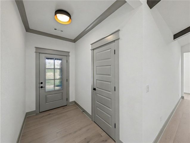 11 Latshaw Drive, Bella Vista, AR 72714