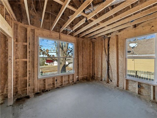 11 Latshaw Drive, Bella Vista, AR 72714