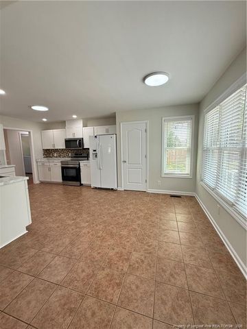 146 Woodshire Drive, Lillington, NC 27546