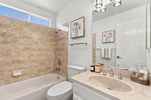 542 Hamlin Way, San Leandro, CA 94578