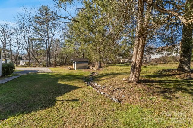 503 Old Hendersonville Highway, Brevard, NC 28712