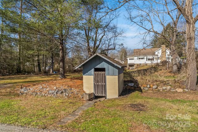 503 Old Hendersonville Highway, Brevard, NC 28712