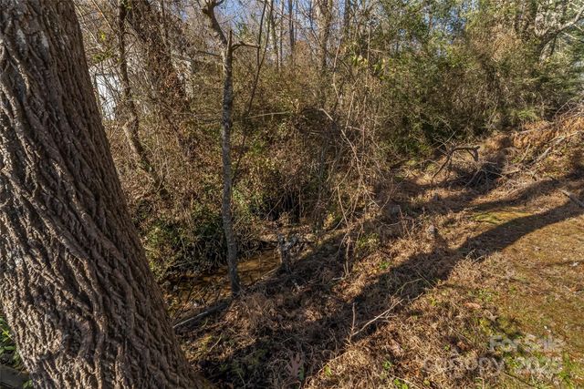 503 Old Hendersonville Highway, Brevard, NC 28712