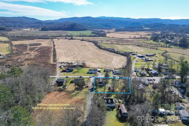 503 Old Hendersonville Highway, Brevard, NC 28712
