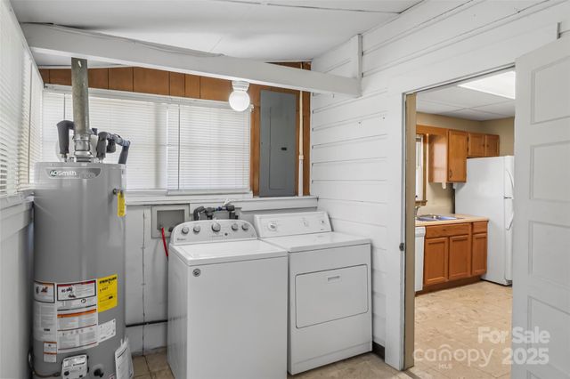 503 Old Hendersonville Highway, Brevard, NC 28712