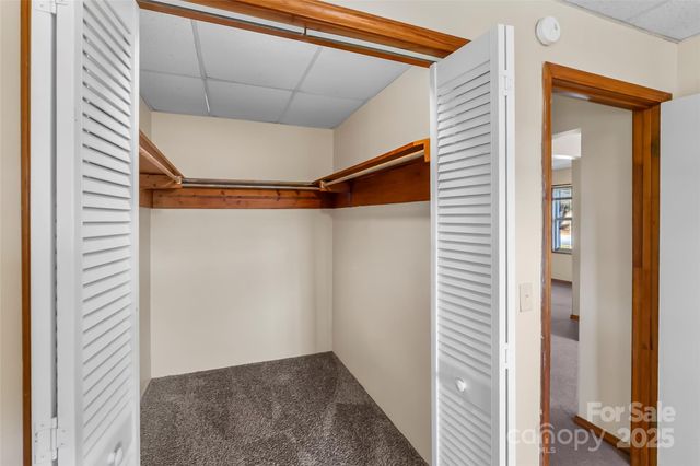 503 Old Hendersonville Highway, Brevard, NC 28712