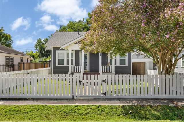 707 Tabor Street, Houston, TX 77009