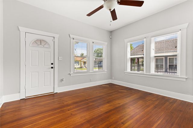 707 Tabor Street, Houston, TX 77009