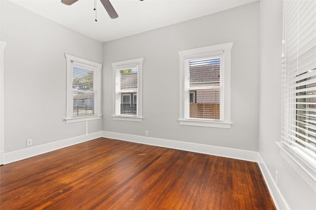 707 Tabor Street, Houston, TX 77009