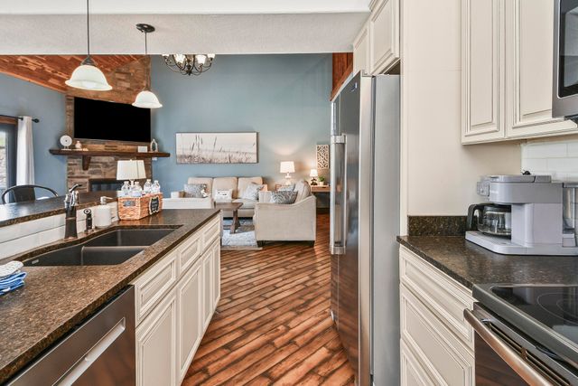 1318 Stormy Point Road 11b, Branson, MO 65616