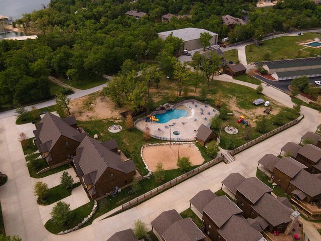 1318 Stormy Point Road 11b, Branson, MO 65616
