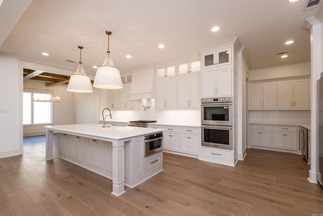 142 Abington Drive, Little Rock, AR 72223