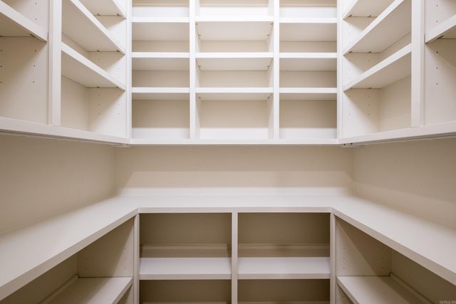 142 Abington Drive, Little Rock, AR 72223