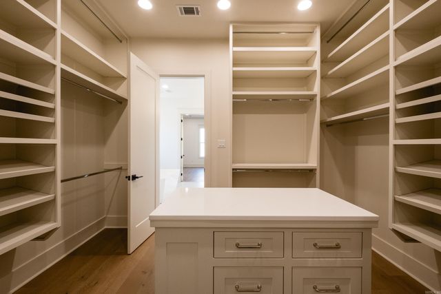 142 Abington Drive, Little Rock, AR 72223