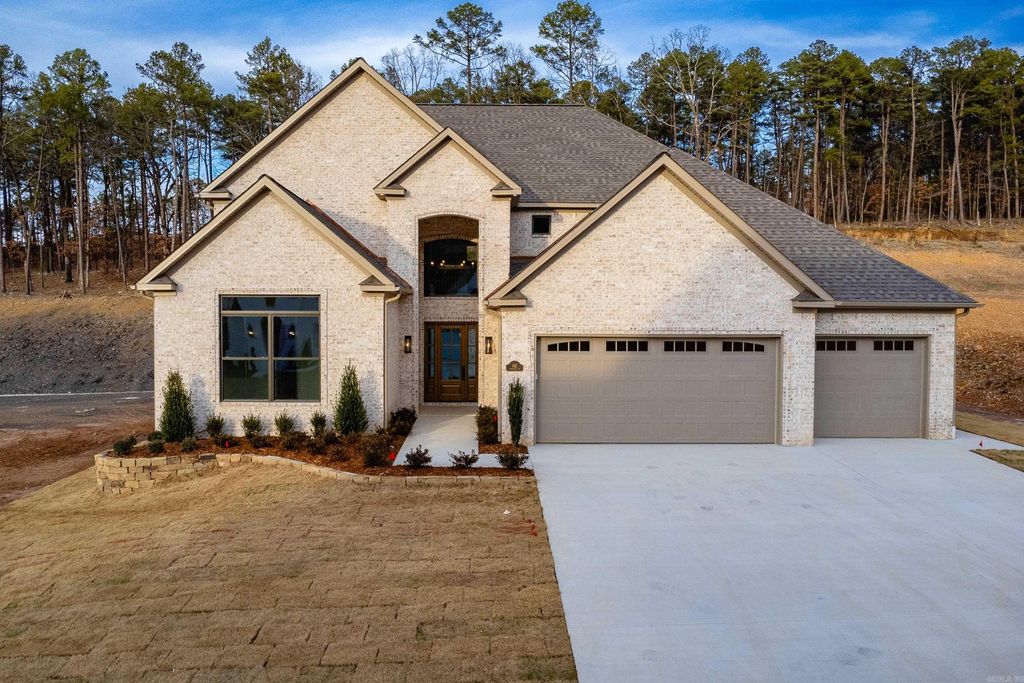 142 Abington Drive, Little Rock, AR 72223