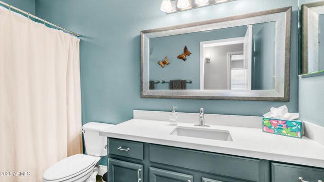 2460 E ELGIN Street, Chandler, AZ 85225