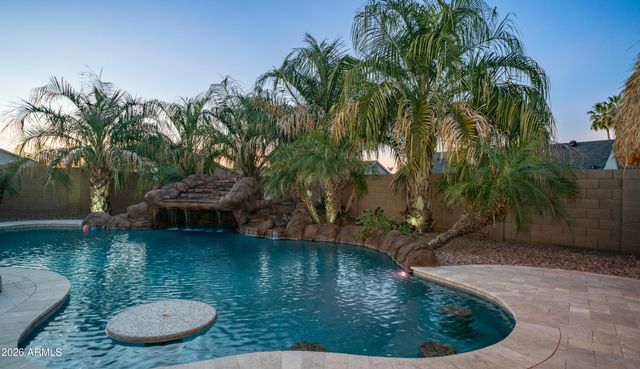 2460 E ELGIN Street, Chandler, AZ 85225