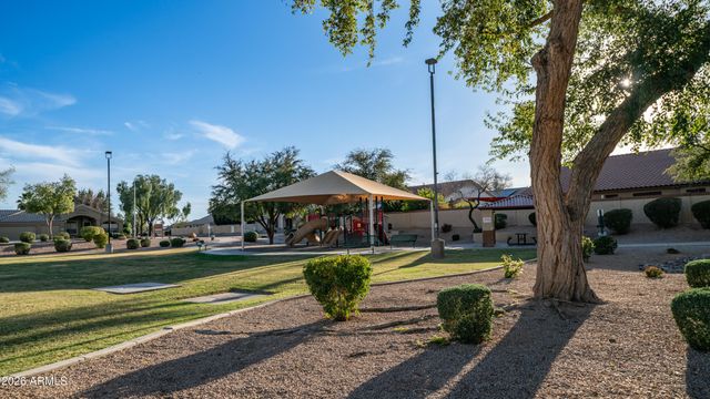 2460 E ELGIN Street, Chandler, AZ 85225