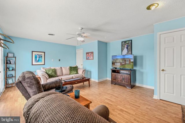 412 S ALABAMA AVE, Martinsburg, WV 25401