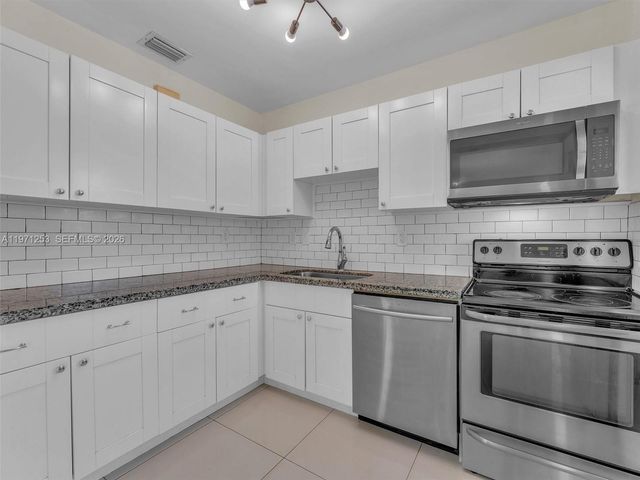 6510 SW 63rd Ct, South Miami, FL 33143