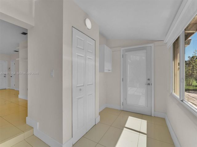 6510 SW 63rd Ct, South Miami, FL 33143