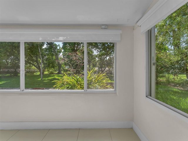 6510 SW 63rd Ct, South Miami, FL 33143