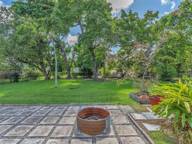 6510 SW 63rd Ct, South Miami, FL 33143