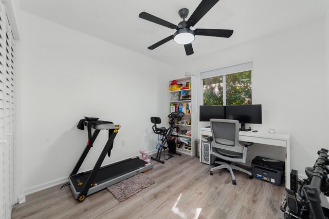 21105 NW 14th Place 4, Miami Gardens, FL 33169