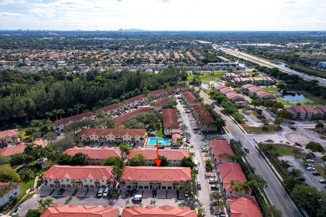 21105 NW 14th Place 4, Miami Gardens, FL 33169