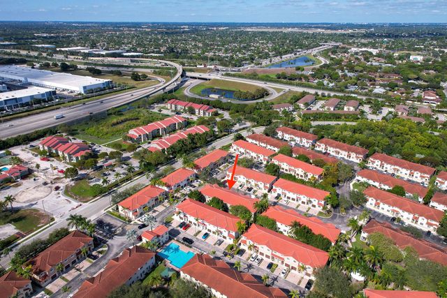 21105 NW 14th Place 4, Miami Gardens, FL 33169