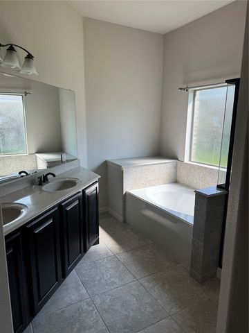 236 Archer Way, Forney, TX 75126