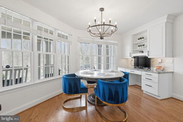 11728 STUART MILL RD, Oakton, VA 22124
